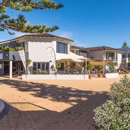 Quality Resort Sorrento Beach Пърт Екстериор снимка