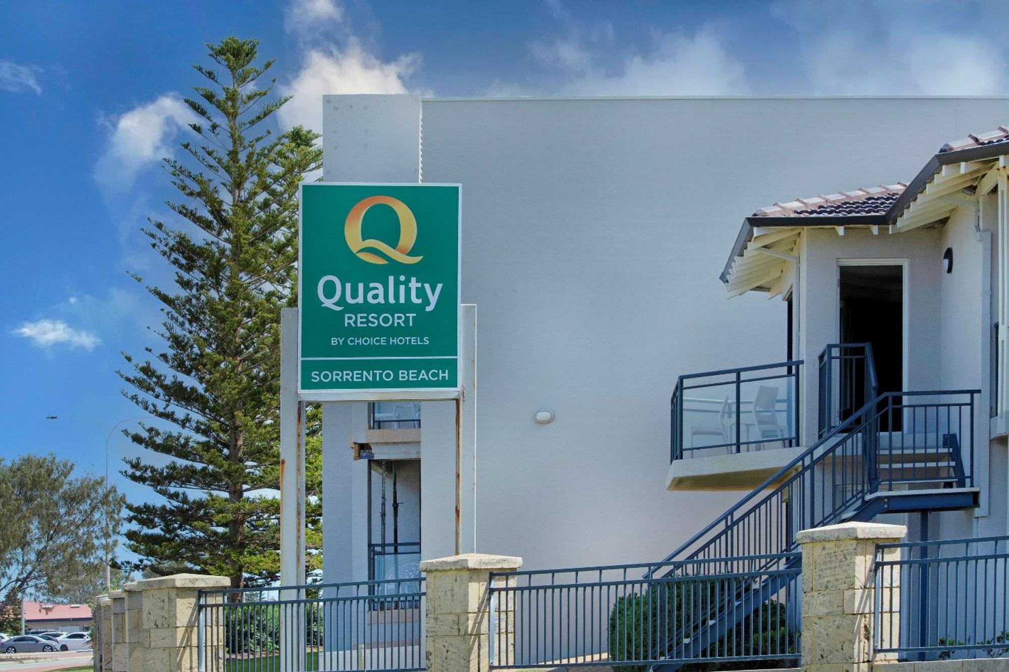 Quality Resort Sorrento Beach Пърт Екстериор снимка
